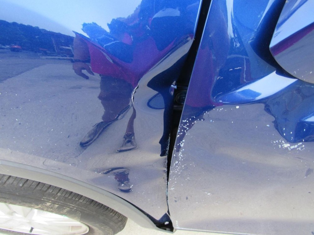 TRAX 2017 Glove Box 1062229