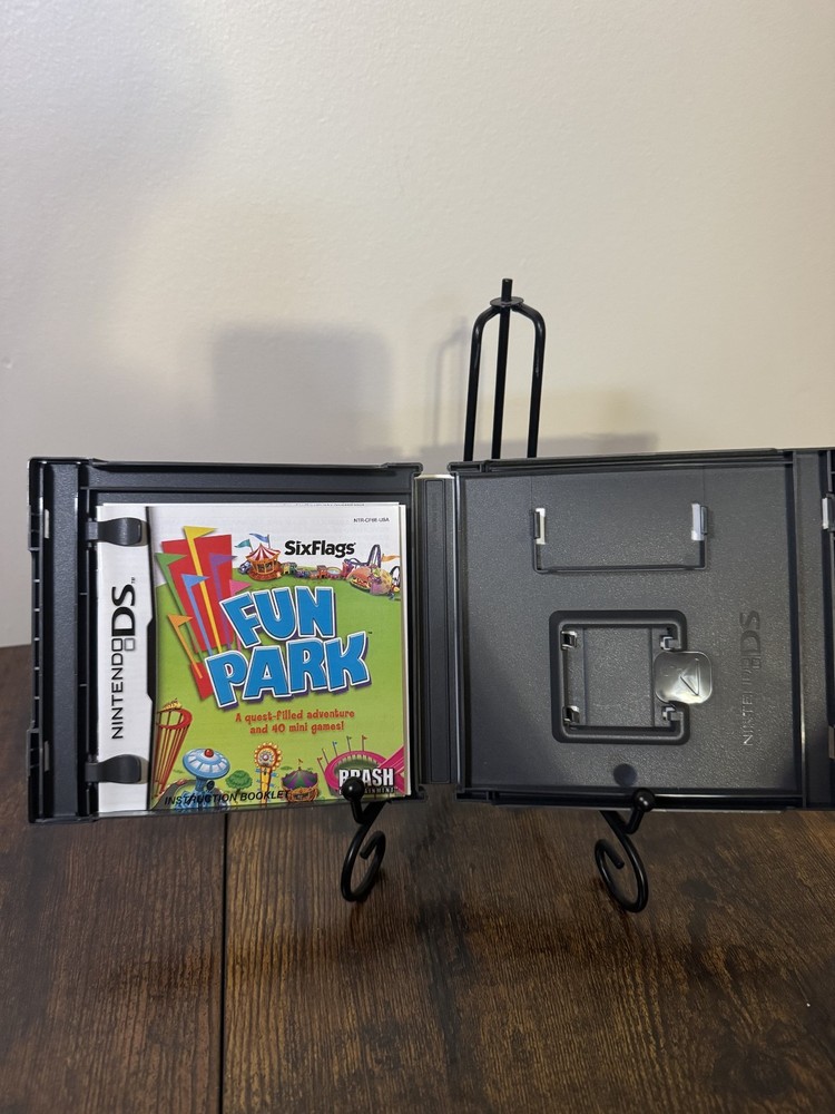 NO GAME EMPTY CASE & MANUAL ONLY Six Flags Fun Park, Nintendo DS