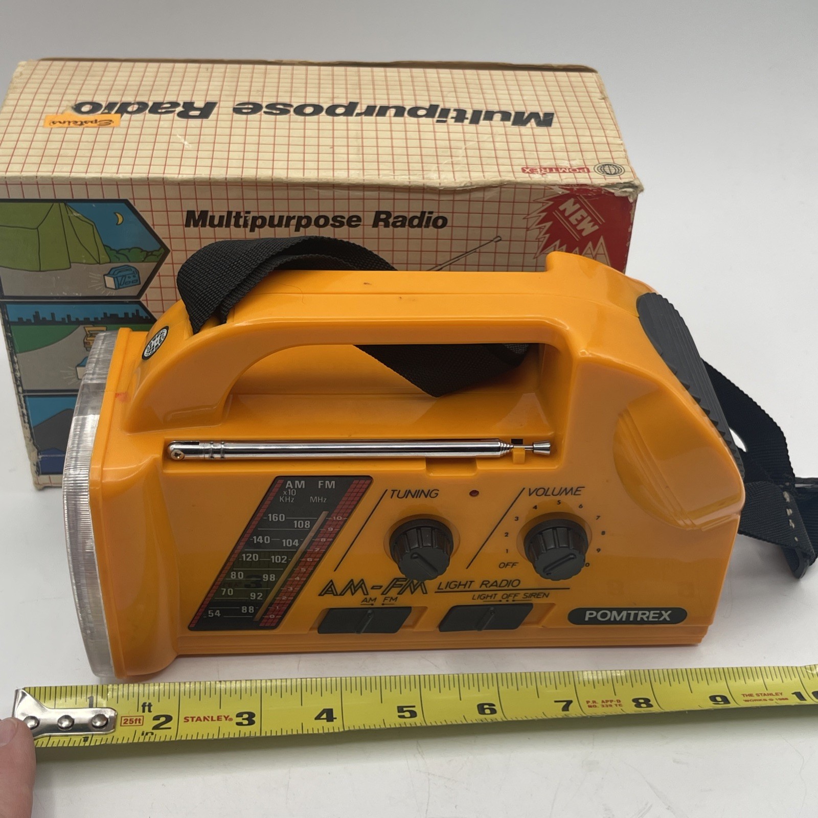 Vintage Pomtrex Multipurpose Radio Flashlight AM/FM Yellow 100-00526 Hong Kong