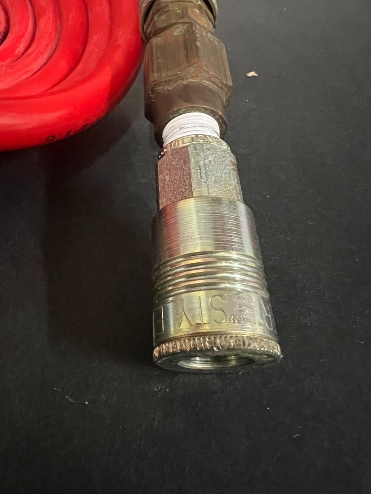 Spray Paint Hose 12' with Quick Disconnects