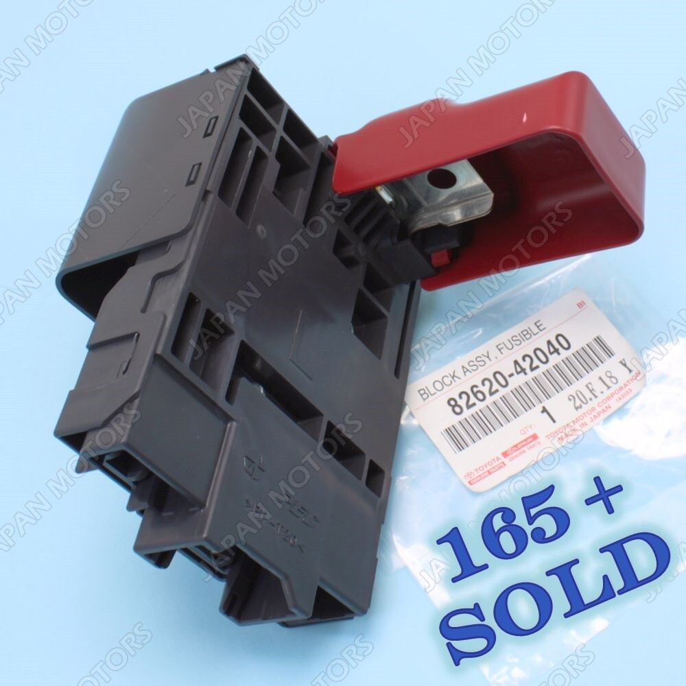 NEW GENUINE OEM TOYOTA RAV-4 2001 2002 2003 BLOCK ASSY, FUSIBLE LINK, 8262042040