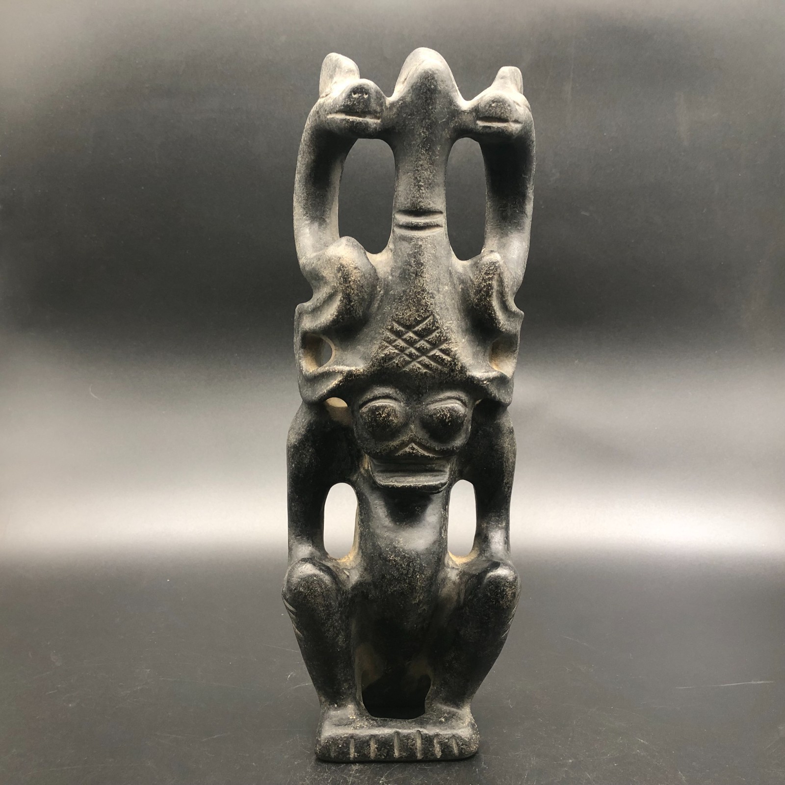 Old HongShan Culture Meteorite Jade Hand-Carved Sun God Helios&Pig Dragon Statue