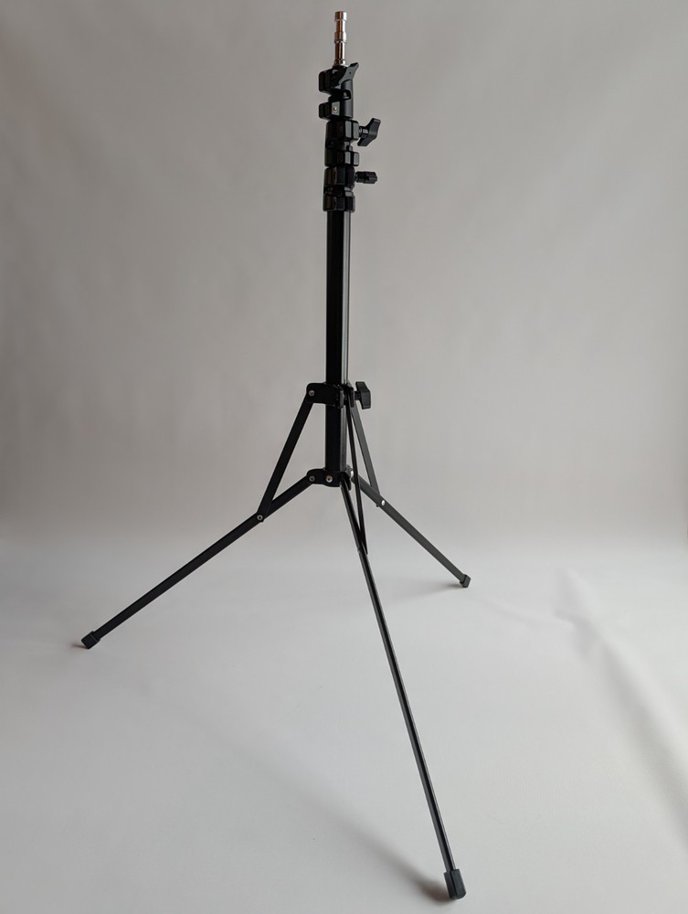 Softbox Light Stand Gently Used Great Condition