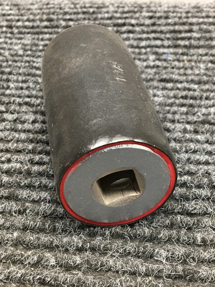 CEMENTEX 1-1/8" 1000V Insulated Deep Socket, 1/2" Drive,12-pt
