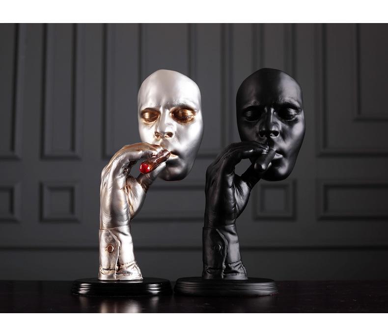 Retro Editators Abstract Sculpture an Smoking Cigar Creative Face Statue Charact
