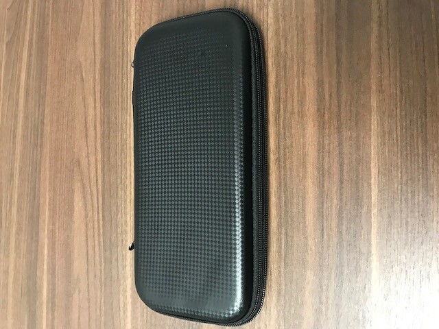 Nintendo Switch Rigid Plastic Black Zipper Case Very Good 8E