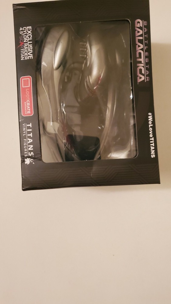 Battlestar galactica cylon raider 1978 titans