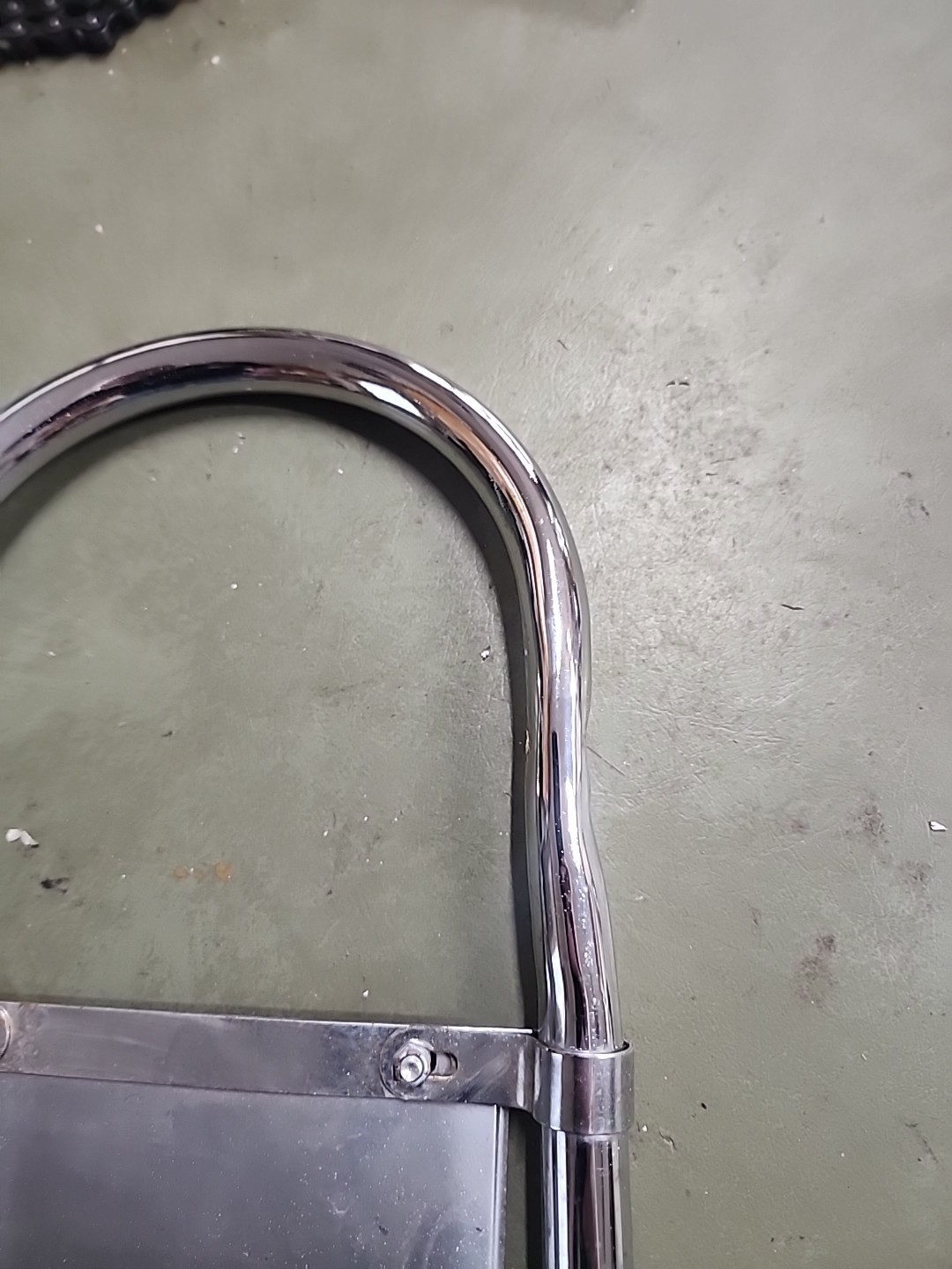 SCHWINN LIL STINGRAY TRICYCLE CHROME REAR SISSY BAR WITH PLATE NICE CHEAP L$$K