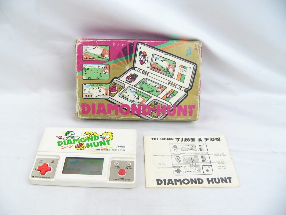 Boxed Diamond Hunt Tri Screen Time & Fun Handheld Game