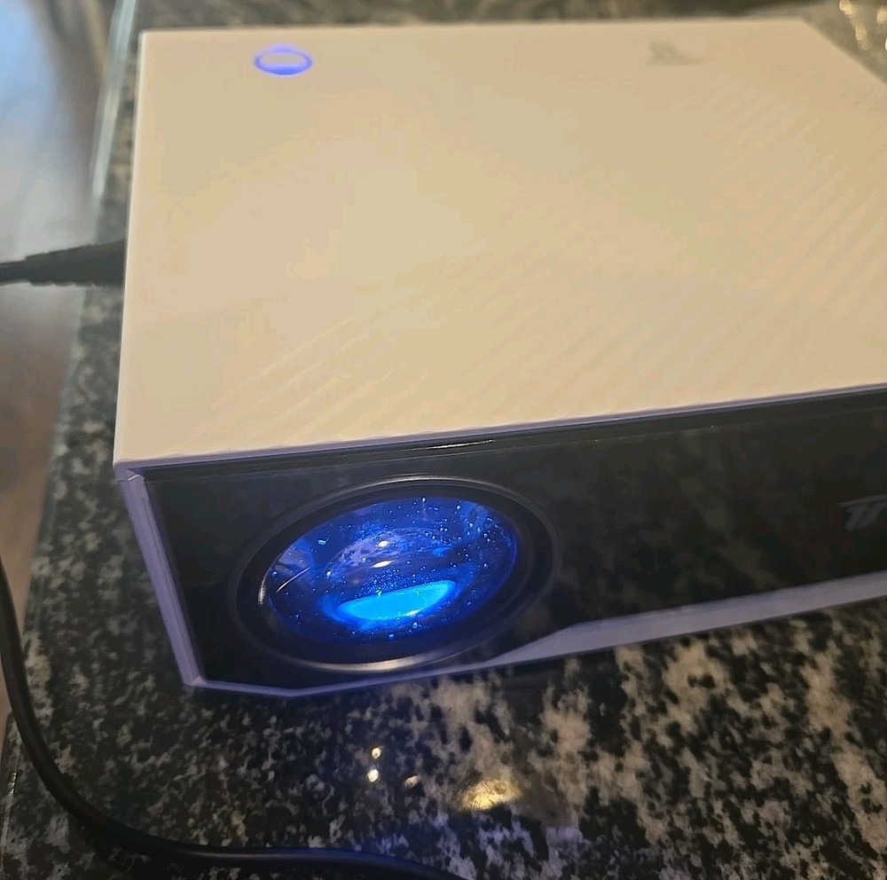 Projector GC06 Wifi & Bluetooth, Full HD 1080P Projector, Open Box