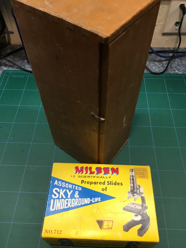 ATCO Microscope Model 1377 W/Original Box & 24 Pre-made Slides! READ BELOW!