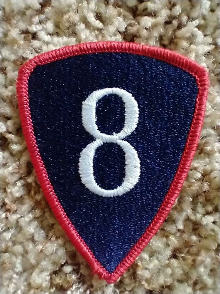 US ARMY 8TH PERSONNEL COMMAND PATCH Military Badge