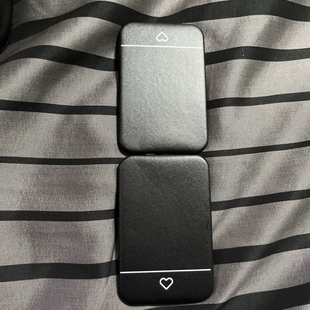 Black Mirror Fits In Purse