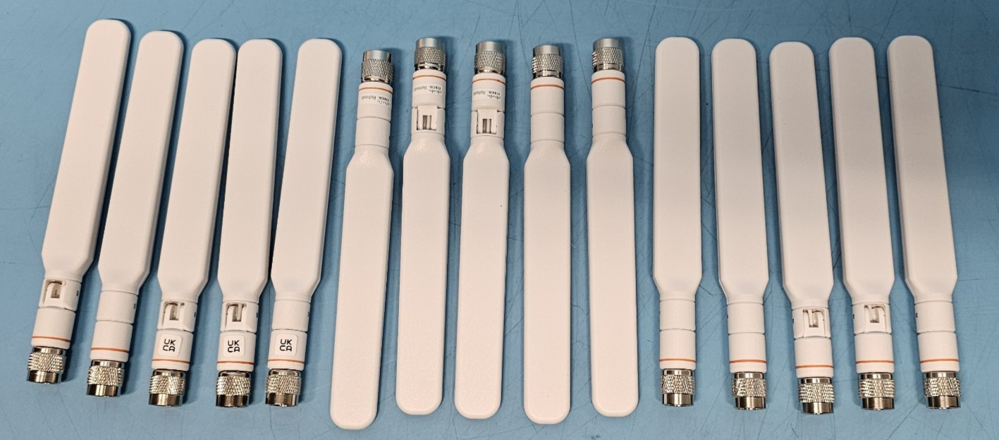 Lot of 15, Cisco AIR-ANT2524DW-R  2.4 GHz Swivel Dipole Antennas (White).