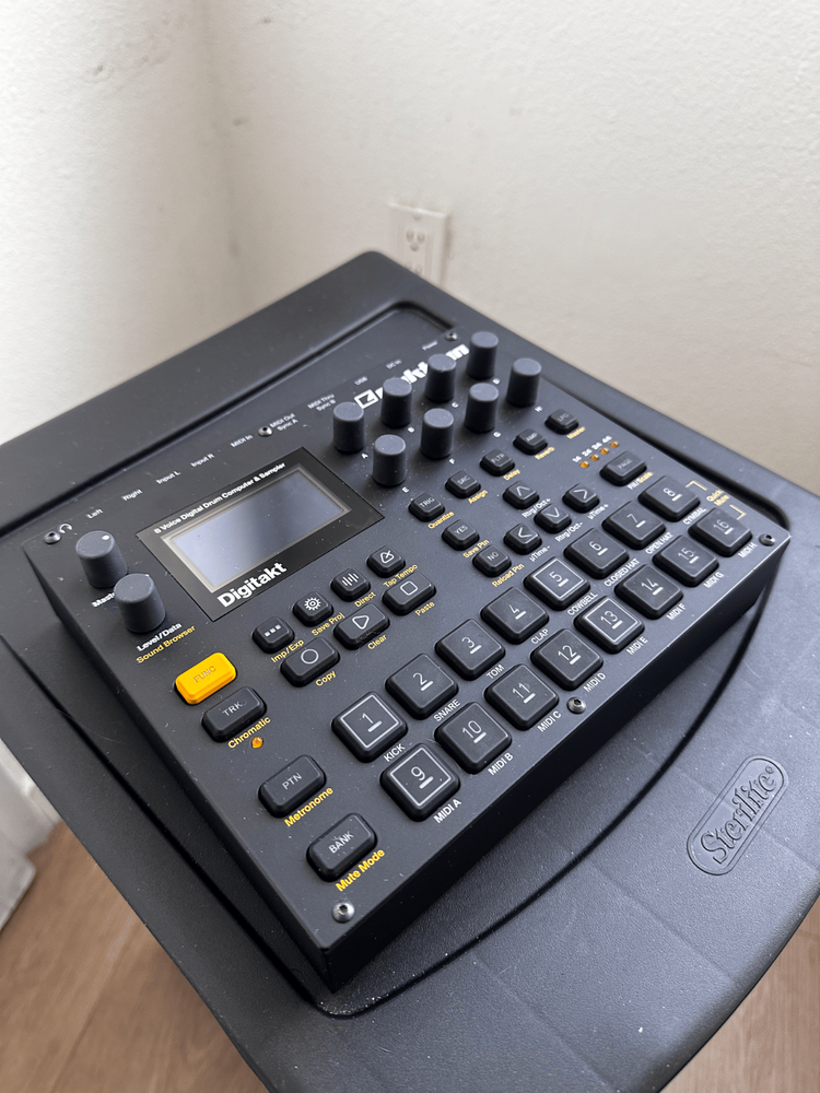 Elektron DDS8 gitakt 8-Voice Drum Computer and Sampler