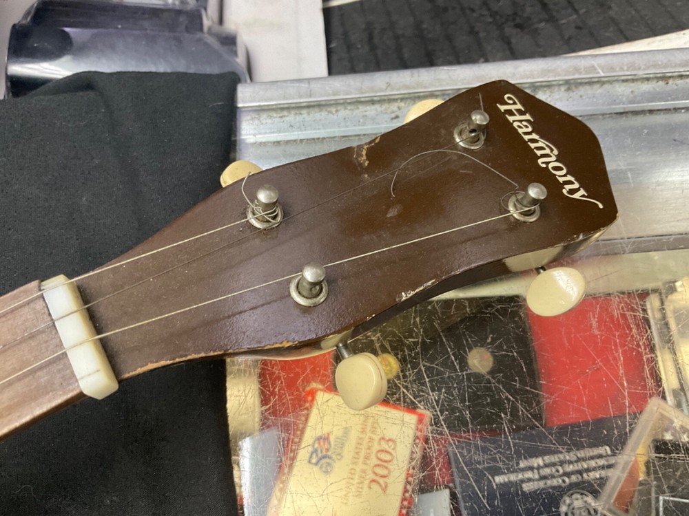 Harmony 5 string banjo Case Included