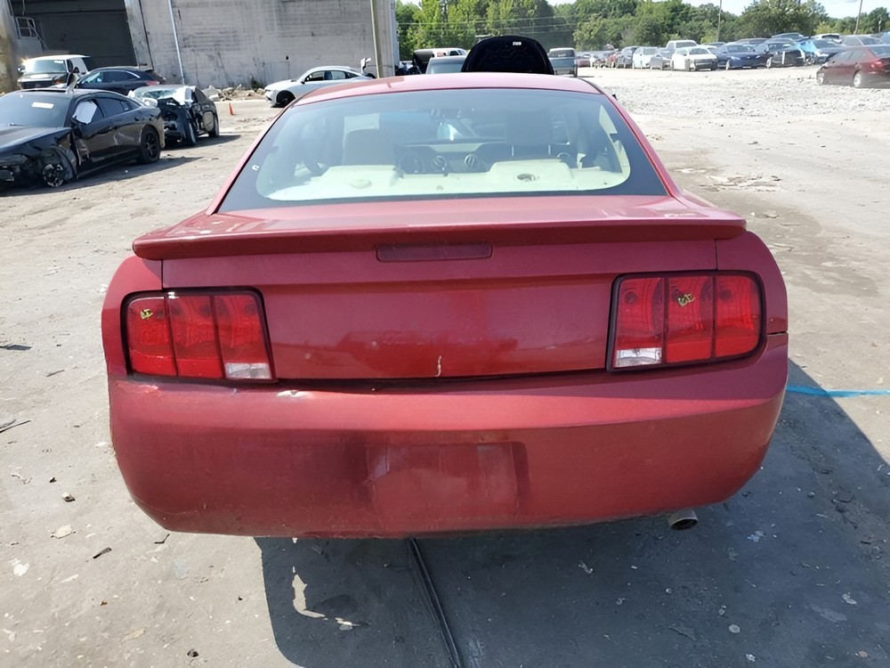 2007-2008 Ford Mustang Engine Fuse Box Assembly OEM