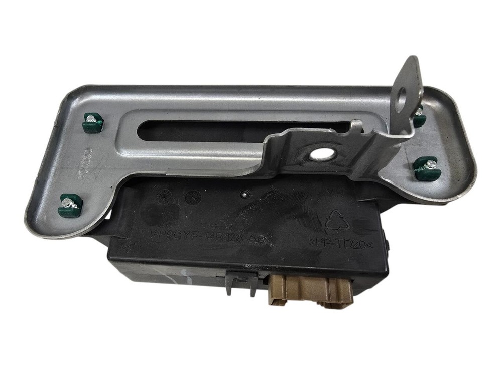 Used Blind Spot Detection System Warning Control Module fits: 2012 Honda Odyssey