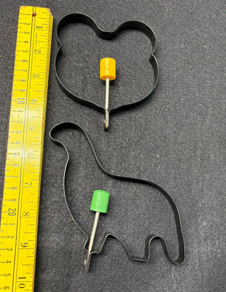 2 Pancake / Egg Molds Ring Bear Dinosaur Diplodocus? Mickey Mouse?
