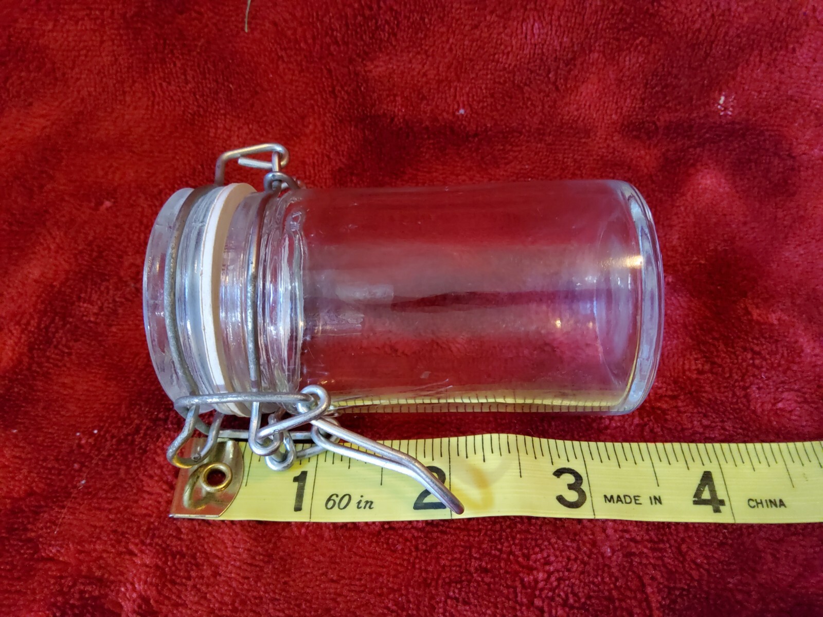 Jar With Locking Lid Clear Glass 3.25" x 1.75"