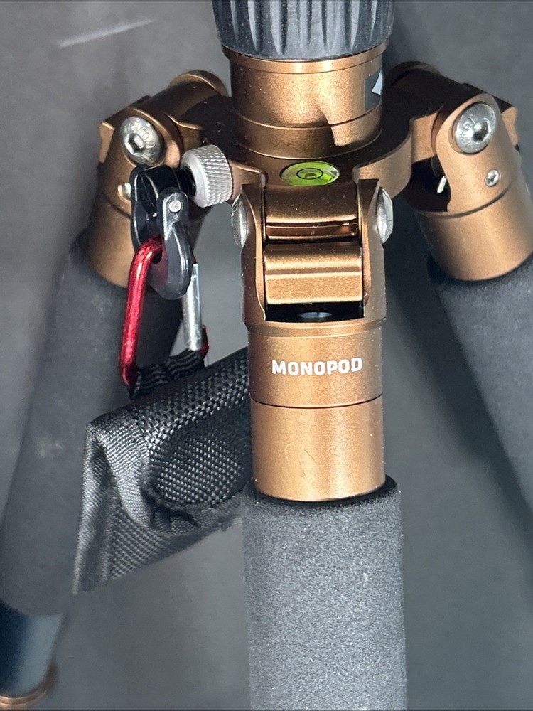 Promaster XC525 Tripod Copper Mint Condition Professional Tripod