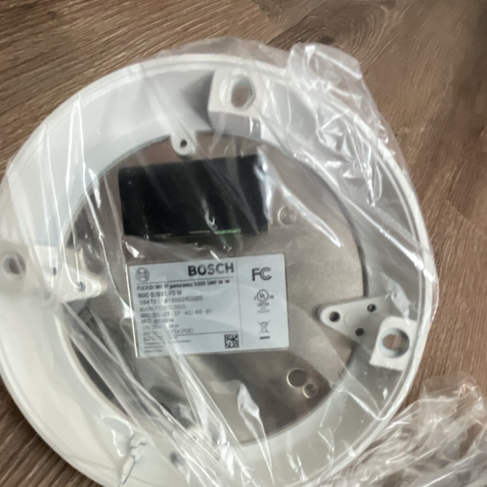 Bosch FLEXIDOME IP panoramic 5000 SMP 30 W Security Camera Mount White