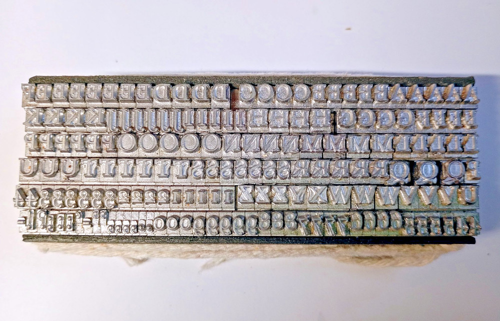14 point BASKERVILLE Upper  & Lower case / Uppercase letterpress printing type