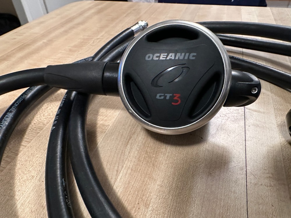 Oceanic GT 3 scuba regulator