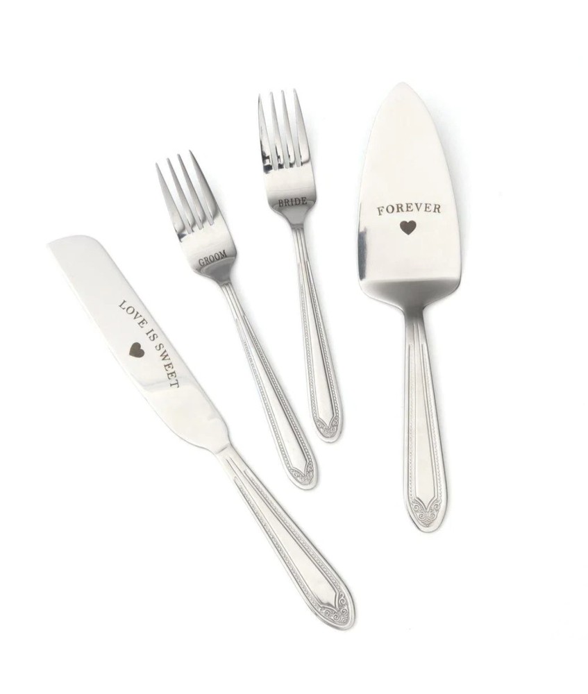 “Love is Sweet” Wedding Cake Serving Set