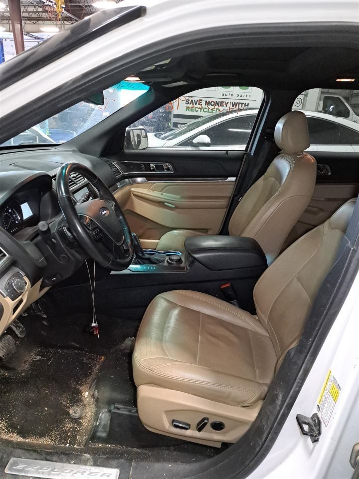 2016 Explorer Display Screen Sku#4428358