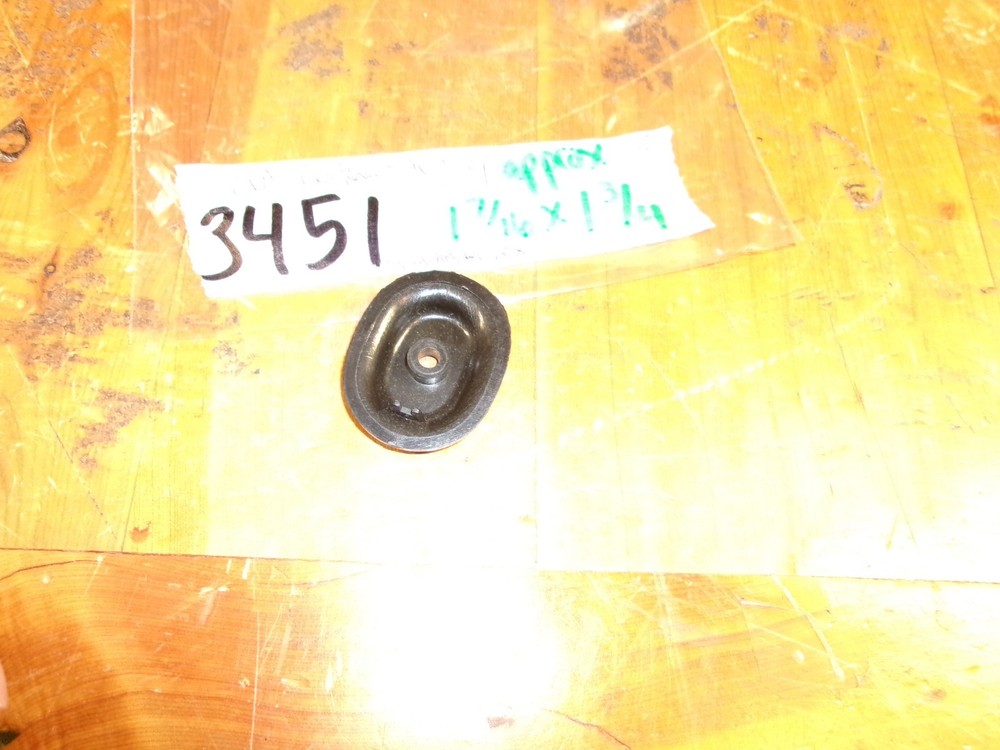 CVA Buckhorn Black plastic side-panel cap, no screw,