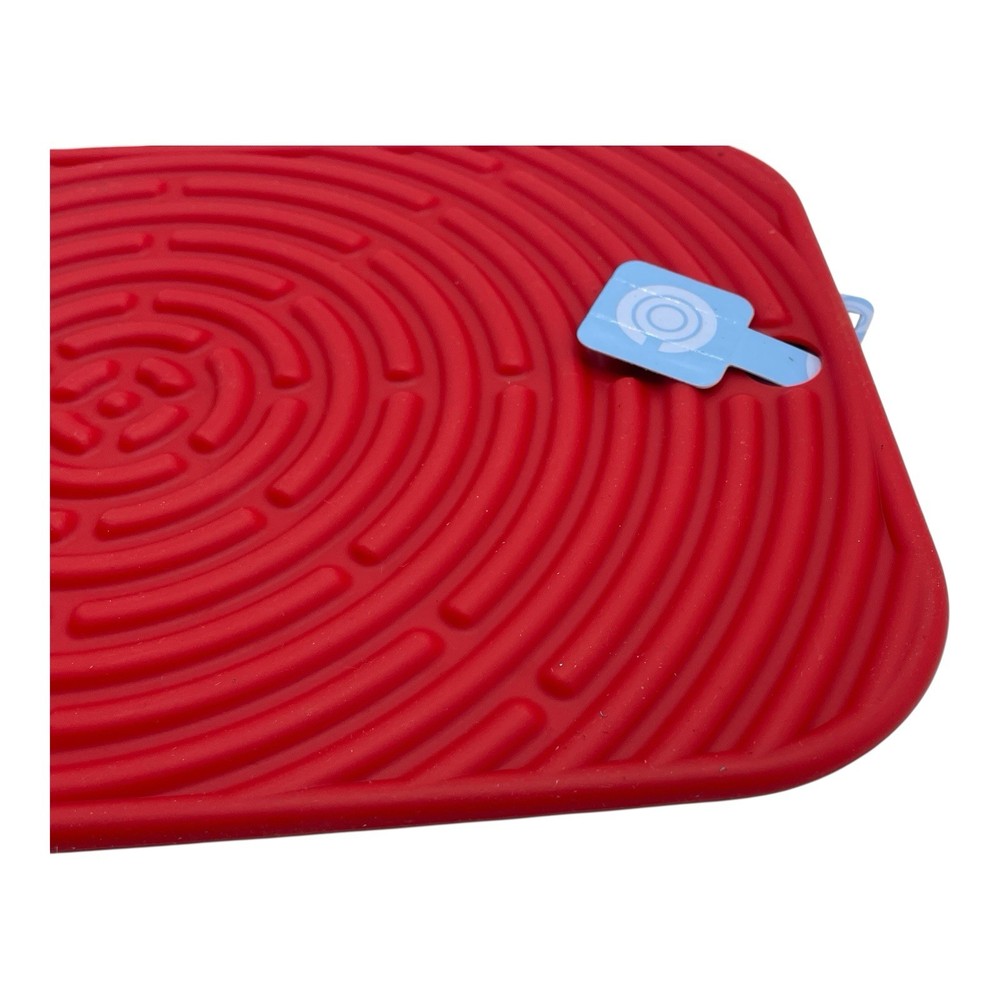 Le Creuset Red Silicone Trivet Mat Potholder Rectangular Hot Pad