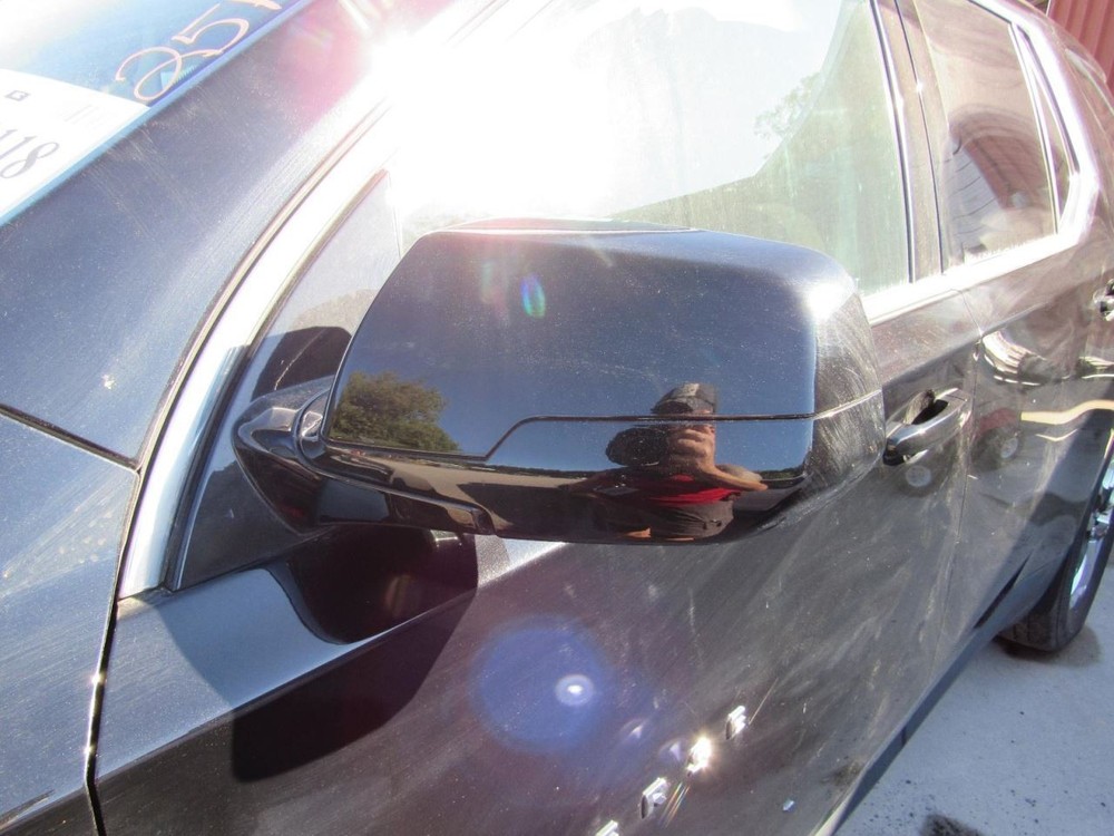 TRAVERSE 2019 Glove Box 1076809