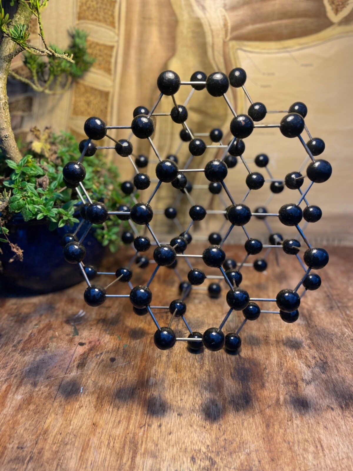 Vintage GRAPHITE educational atomic molecular model chemistry crystal structure