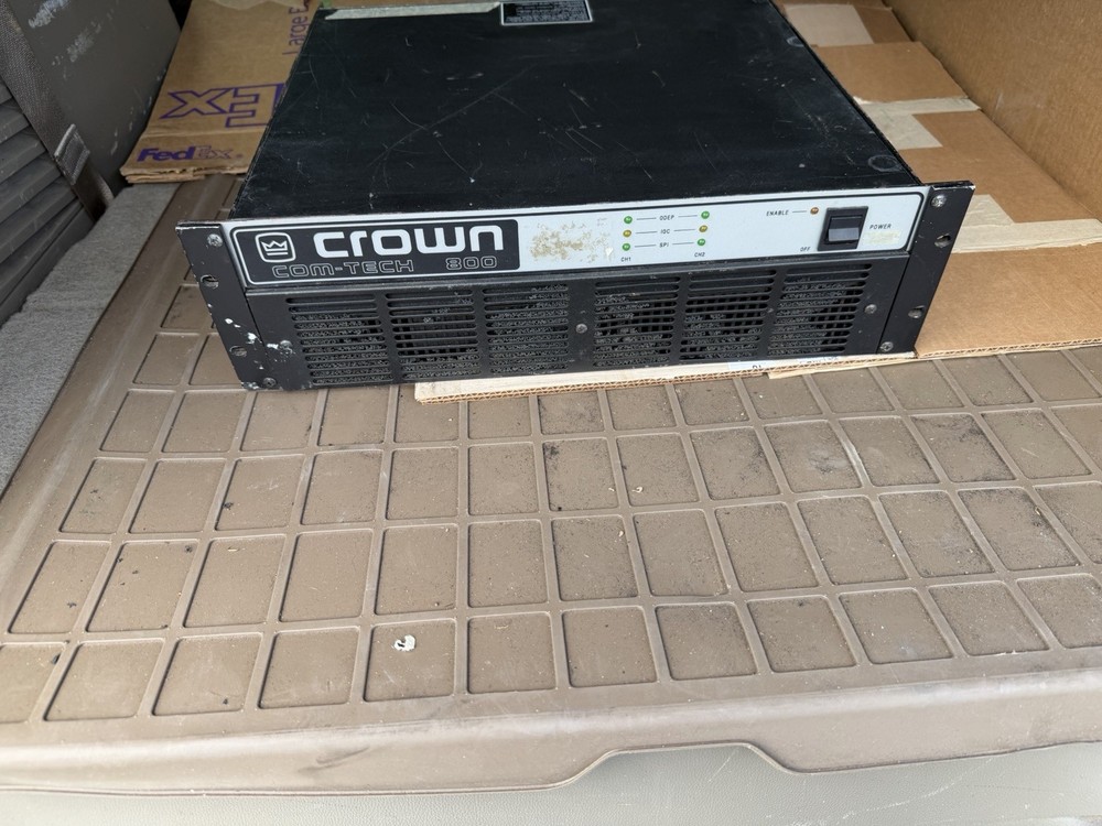 Crown Com Tech 800 Power Amp
