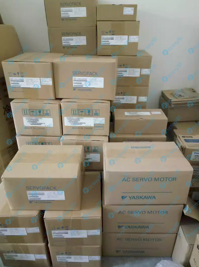 ONE Yaskawa SERVO MOTOR SGM7J-08AFA21