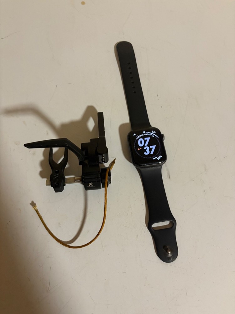 ripcord ratchet arrow rest