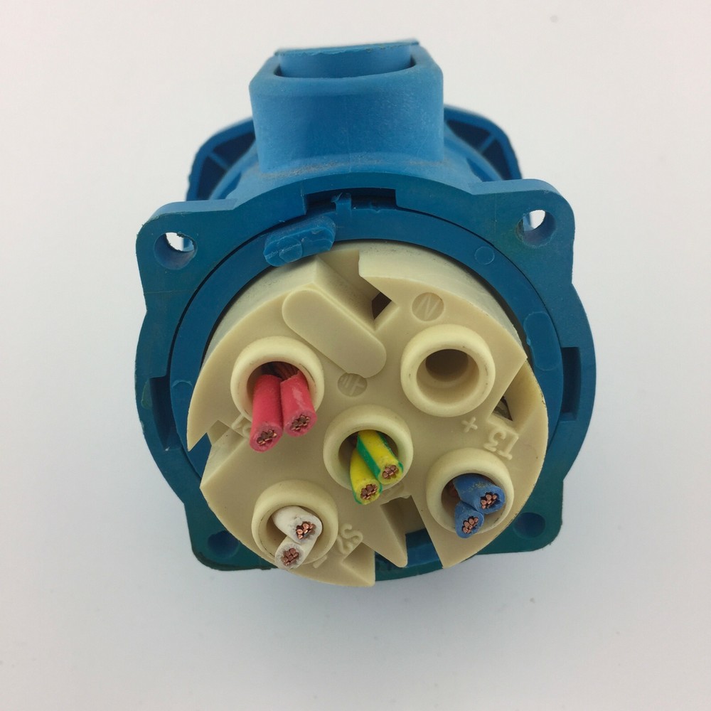 MARECHAL DS1 16A Female Socket - USED