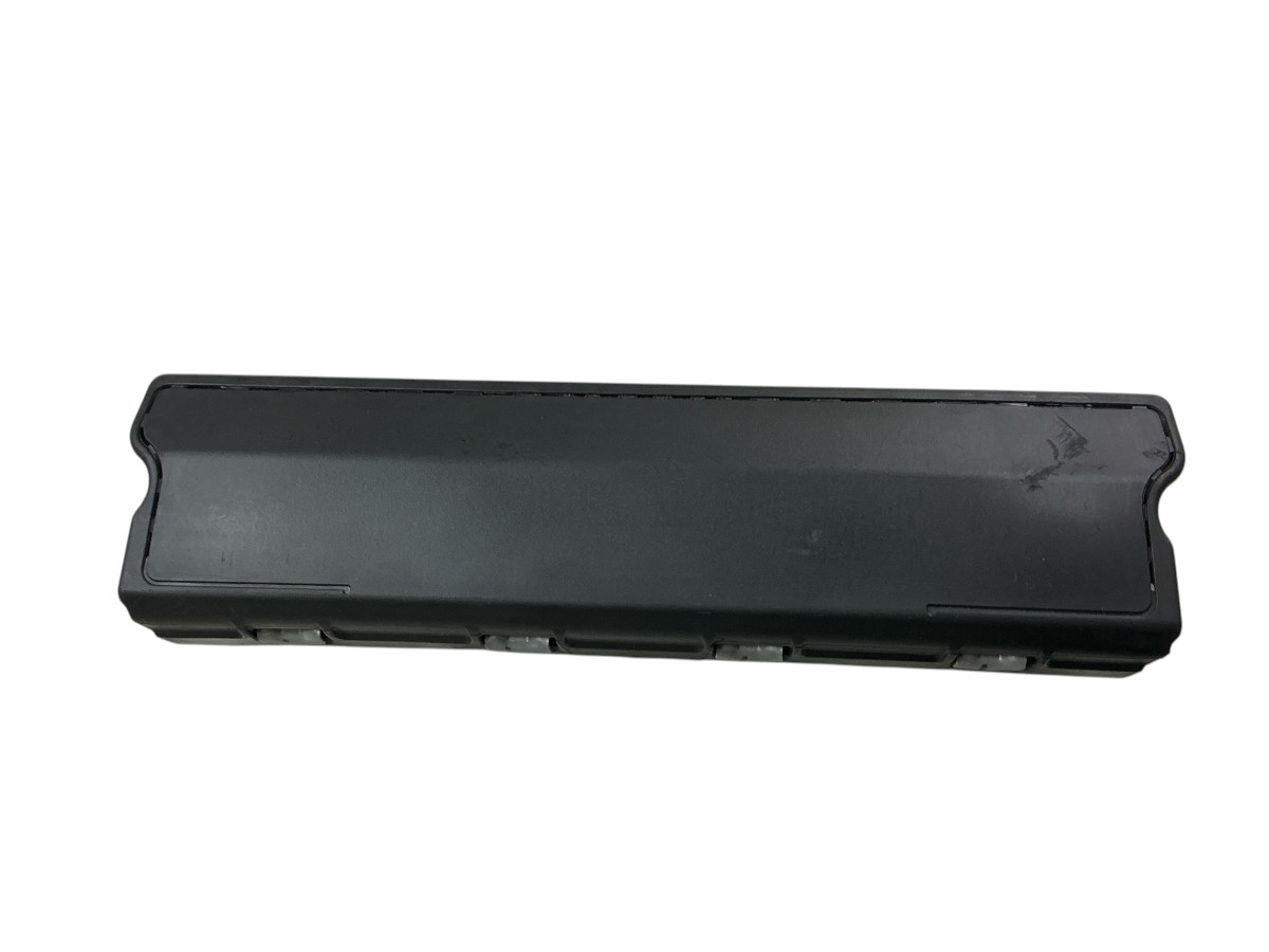 2017 2018 2019 2020 Buick Envision right side knee airbag BLACK