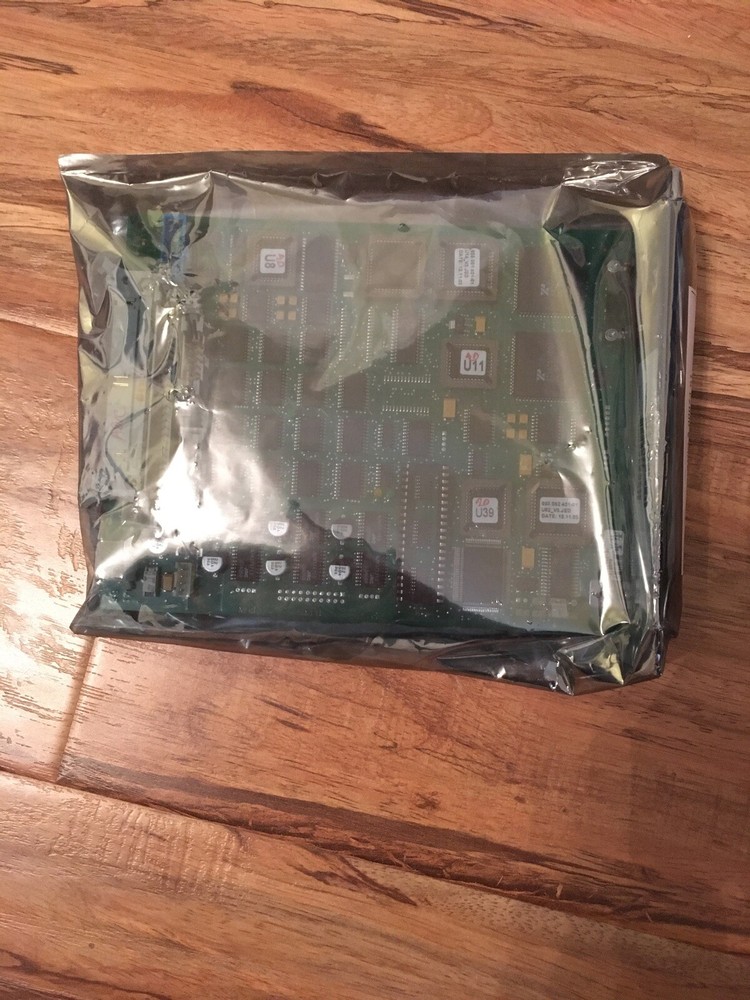 ADIC Main Controller Board - Scalar 24/PV132T   MN:   8-00073-01