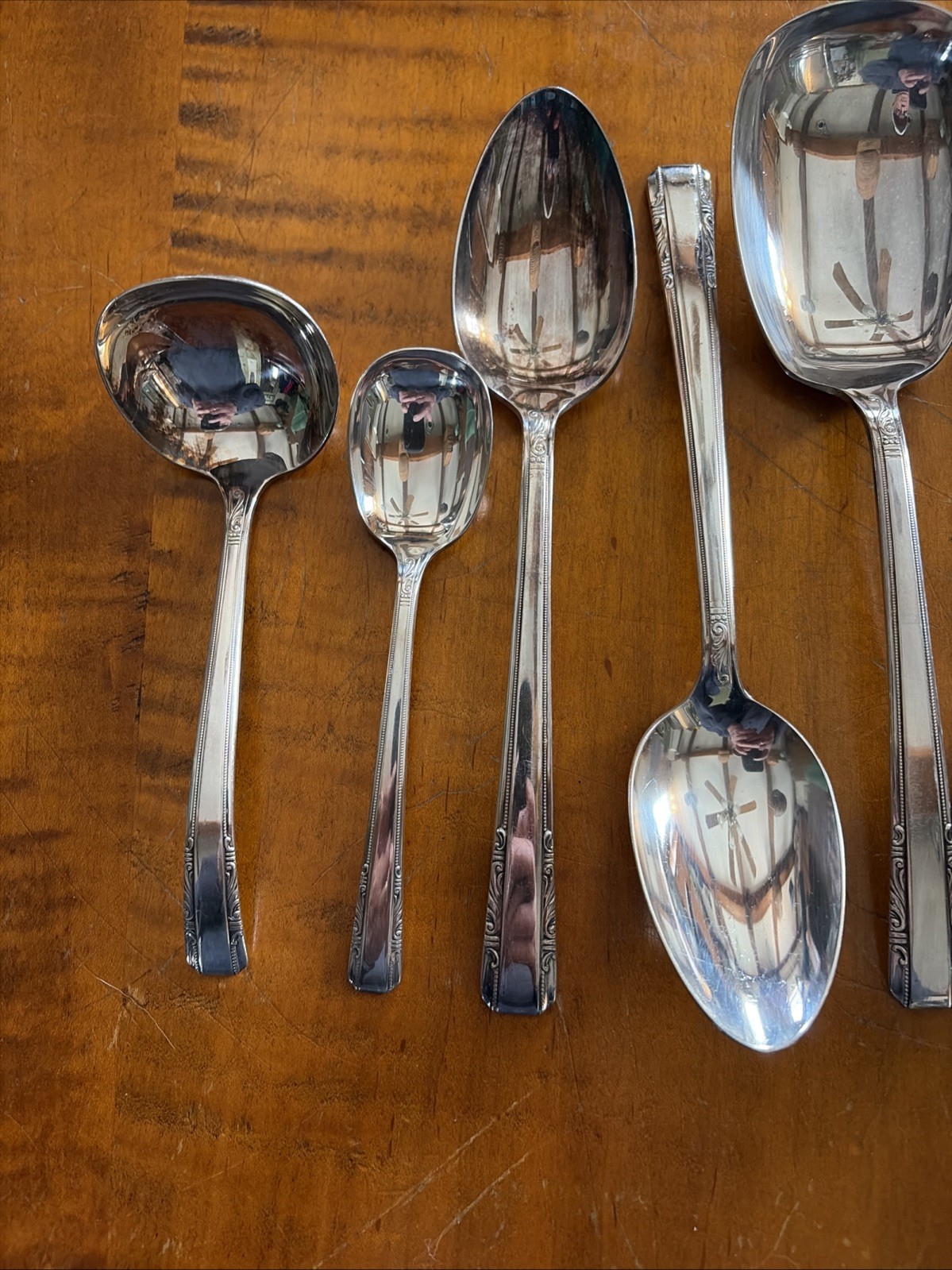 Harmony House Wallace XXXX Quadruple SilverPlate “Personality” 65 Pieces Nice