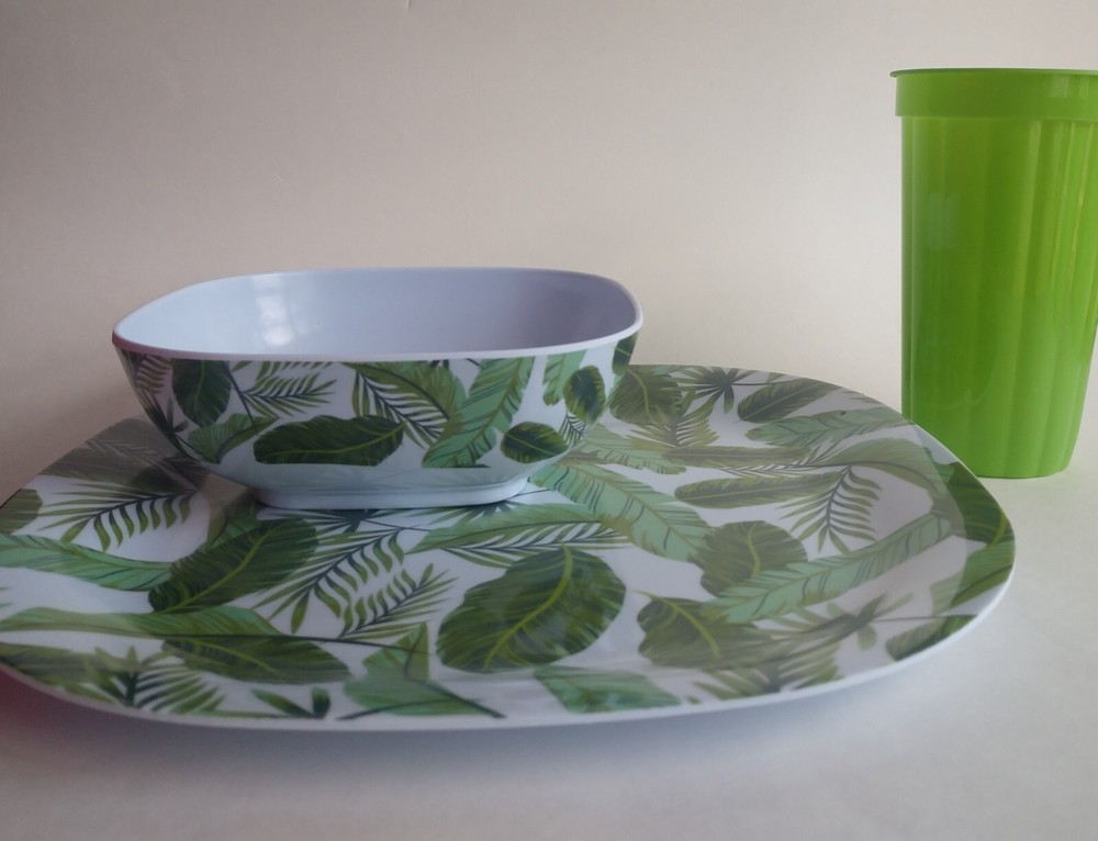 Outdoor Dinnerware 12pc Set Melamine