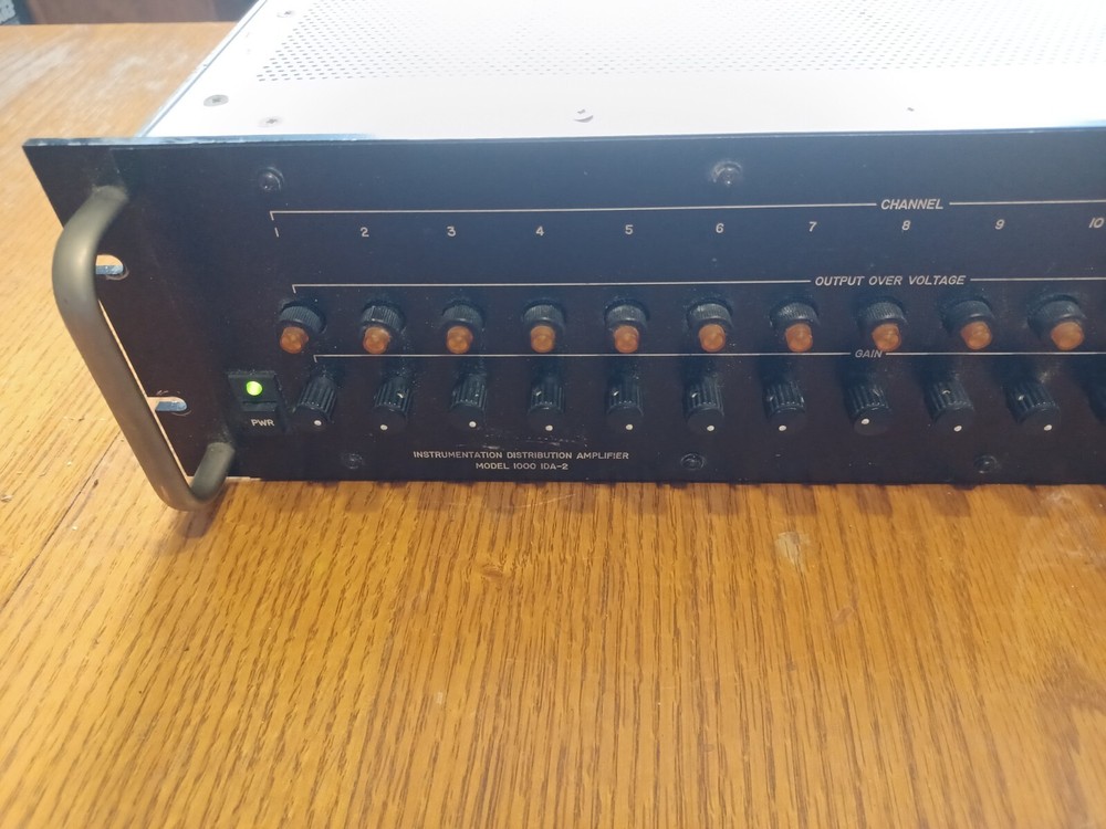 APCOM Applied Comm's Sys Instrumentation Distribution Amplifier Mdl 1000 IDA-2