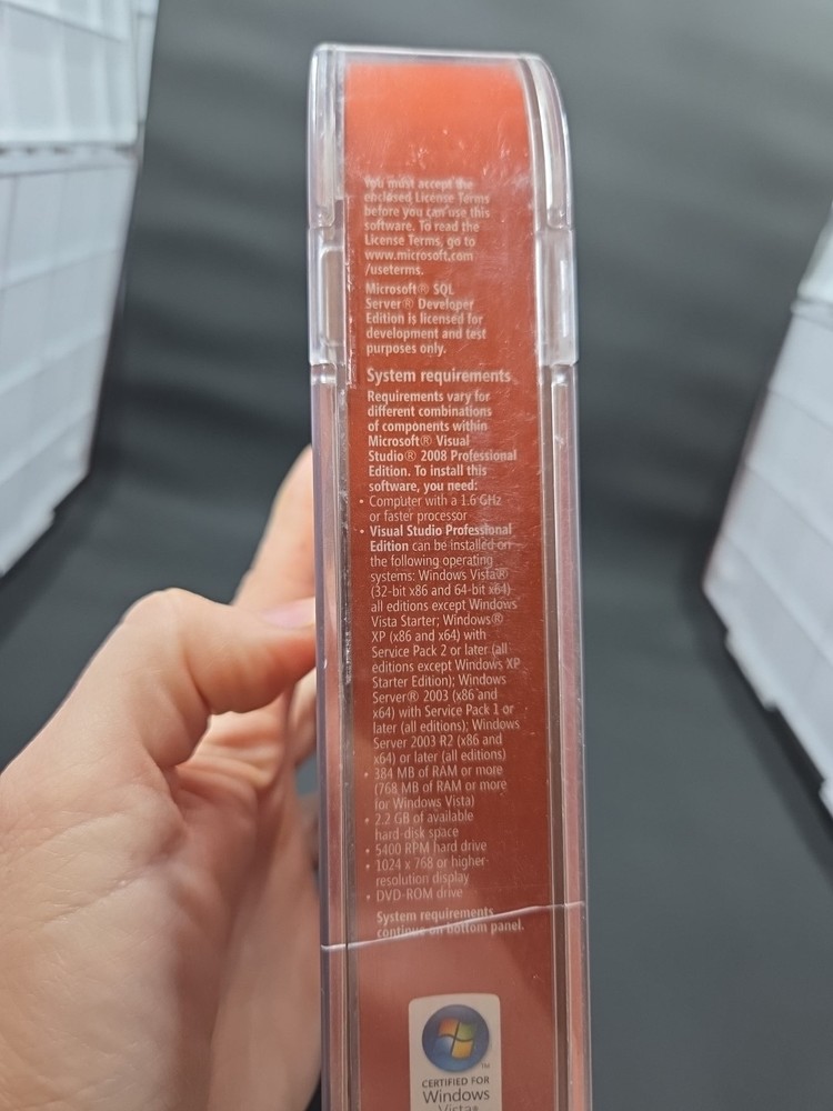 Microsoft Visual Studio 2008 Professional Edition - Academic version