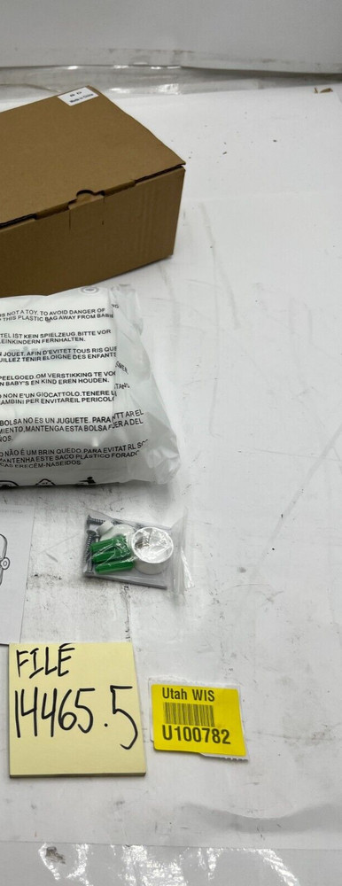 Scent Marketing Inc Aroma Scent Diffuser White BT Bluetooth Control 10 Diffusion