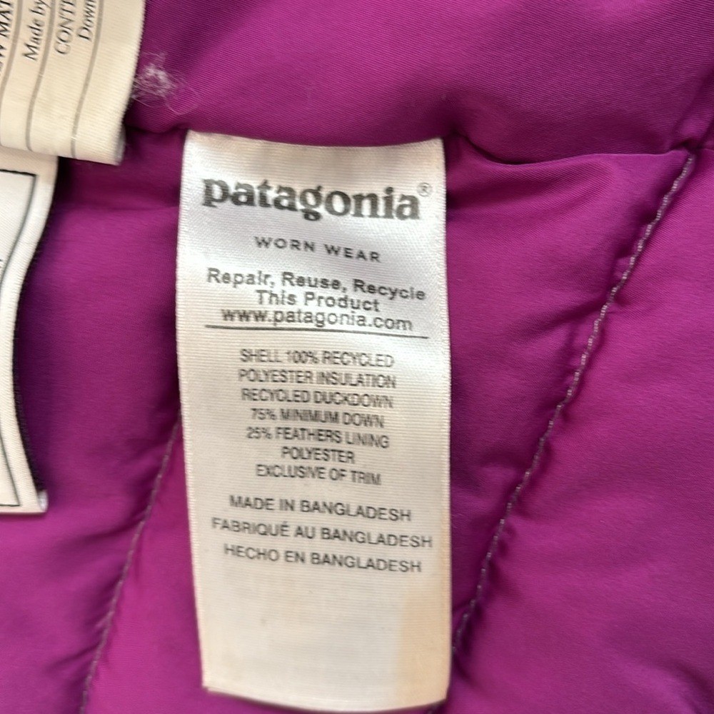Girl's Patagonia Down Sweater in Smokey Violet, Size L(12)