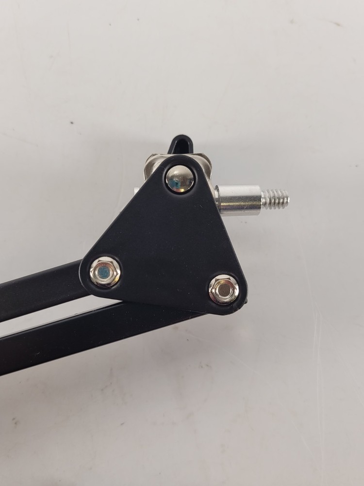 Professional Recording Microphone Stand - Adjustable Height, Sturdy & Versatile