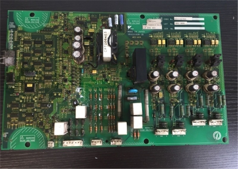 YPHS31028-1B 1Pc Used Plc Module np