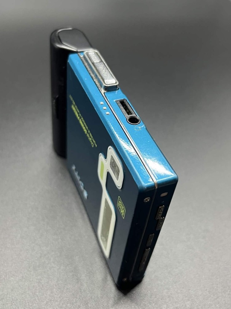 SONY MZ-E77 Blue MiniDisc MD Walkman Player - Working/Read