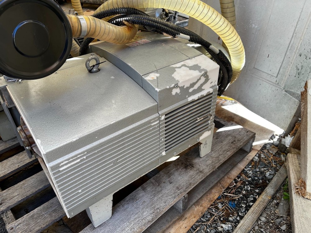 (2) Becker KVT 3.1 vacuum pumps